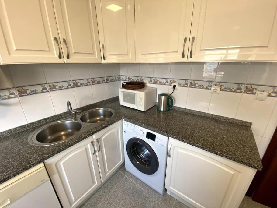 אלבופיירה Apartamento Mimosas מראה חיצוני תמונה