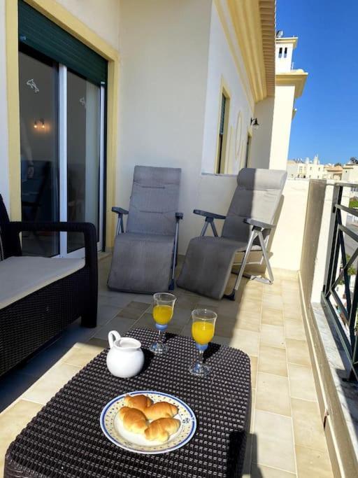 אלבופיירה Apartamento Mimosas מראה חיצוני תמונה